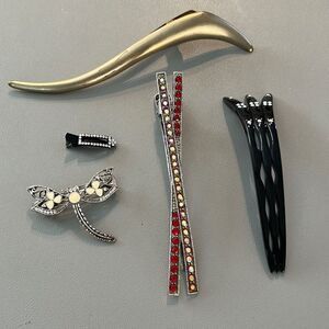 Bundle of  Barettes